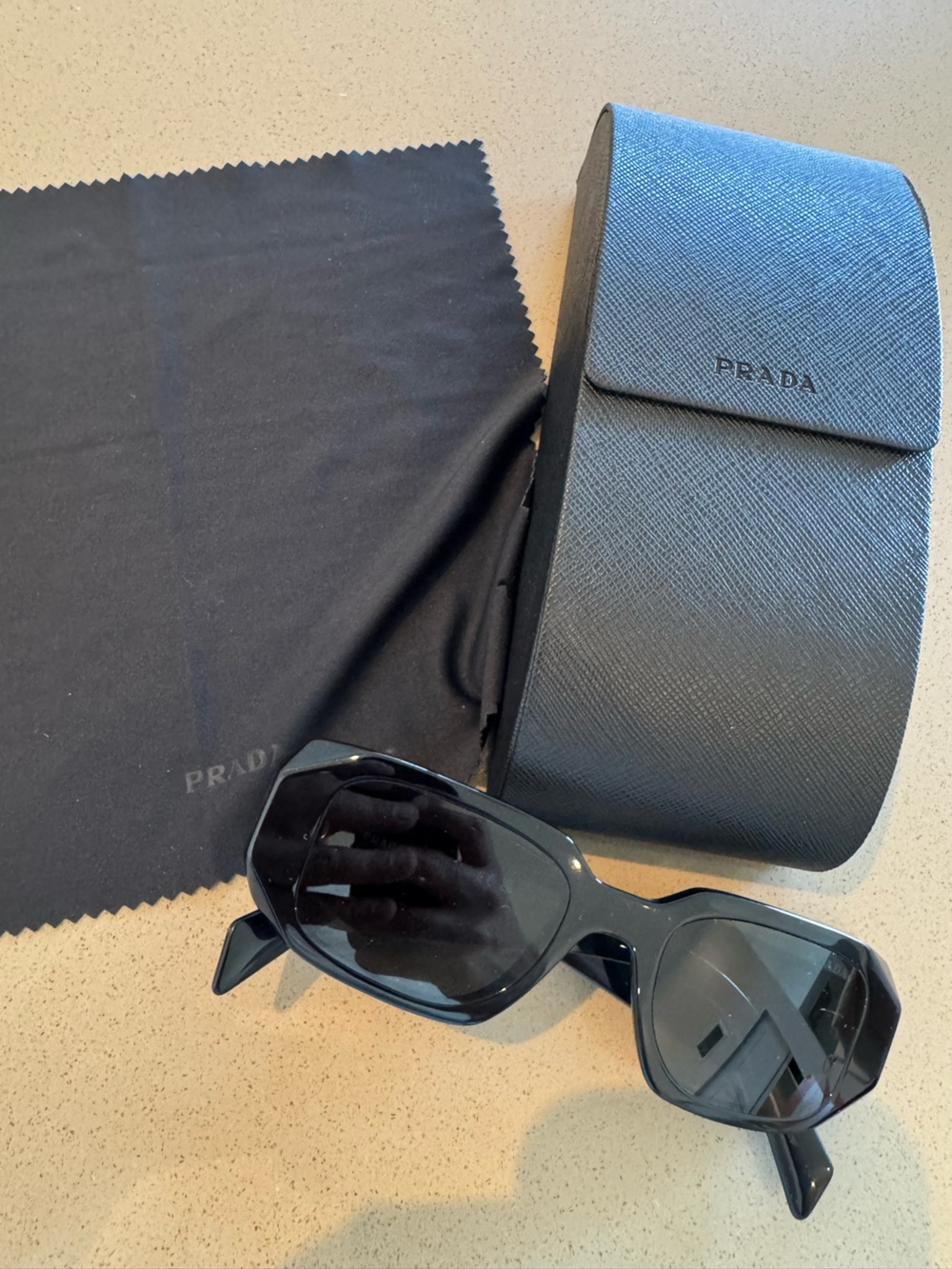 Prada Black Saffiano Sunglasses Case with Cleaning Cloth and Black Sunglasses